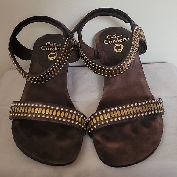Calleen Cordero Brown Studded Leather Low Wedge Sandals. Size 7.5 - Picture 2 of 7